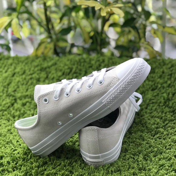 NWT Converse AdVulk CTAS Pro Suede Cream WMNS - Picture 4 of 7